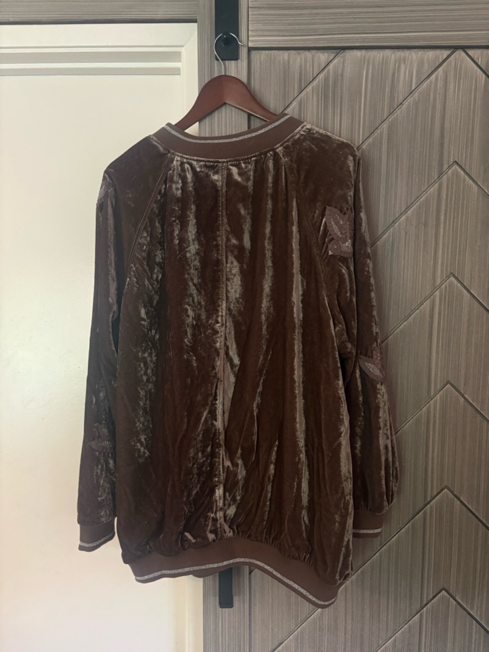 Anthropologie HEI HEI Bird Embroidered Velvet Bomber Mauve Jacket Size XL - Picture 5 of 14